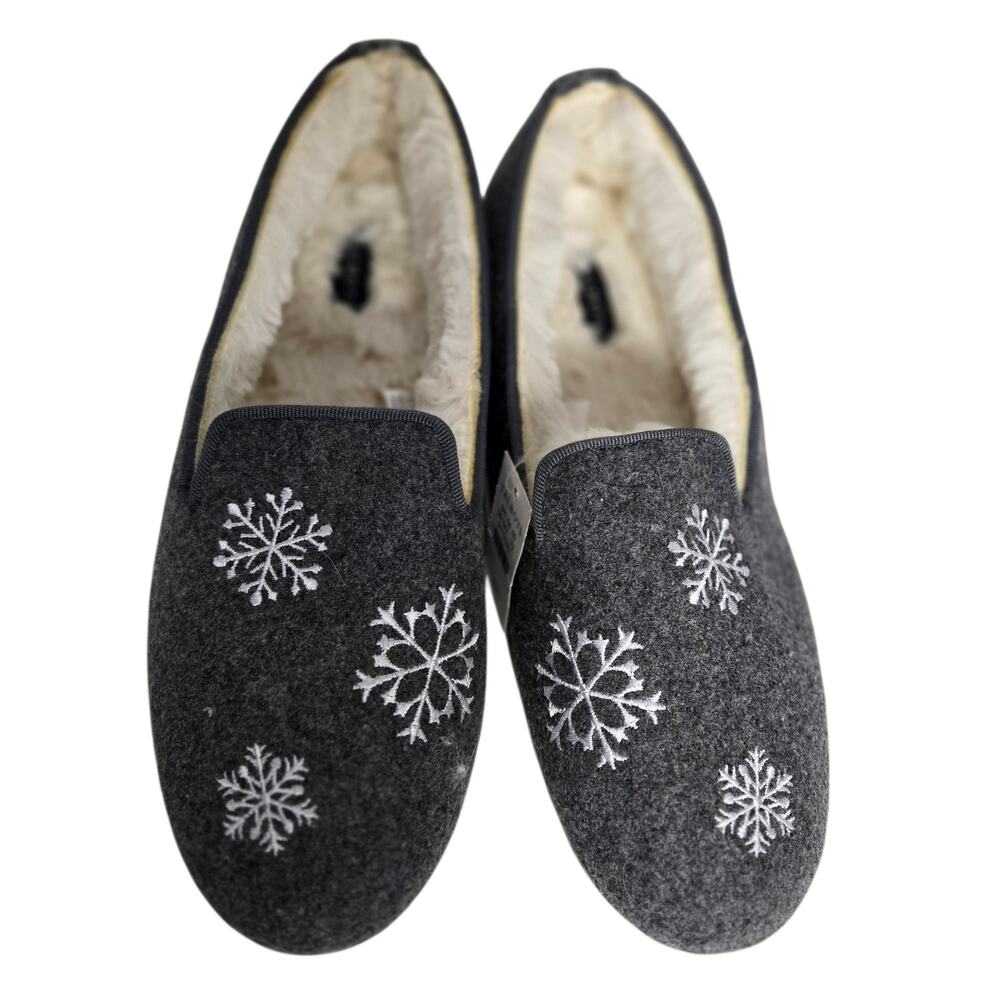 Talbots Fireside Flannel Slippers Grey Plush Faux Fur Embellished Snowflake 8